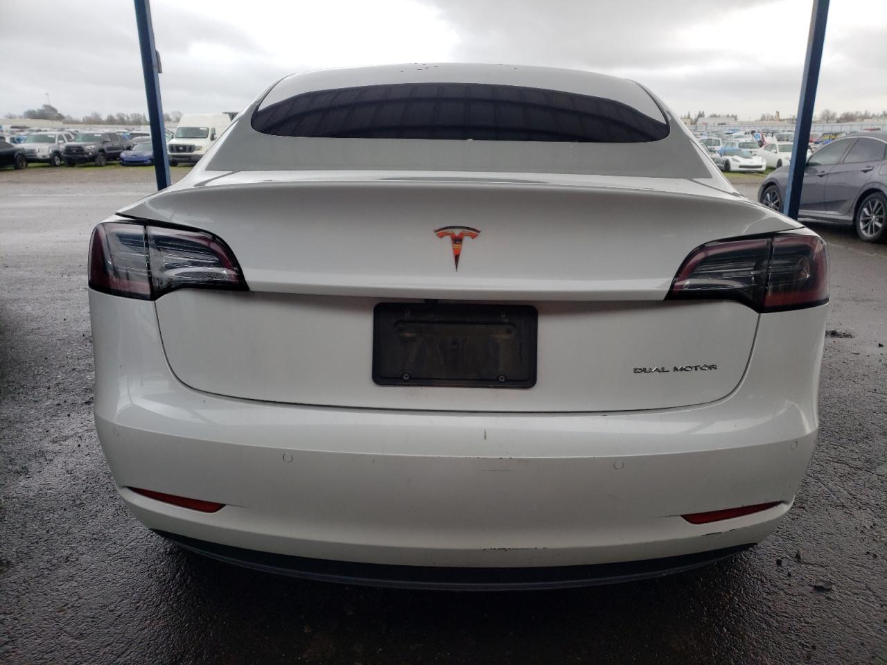 Photo 5 VIN: 5YJ3E1EB5NF144182 - TESLA MODEL 3 