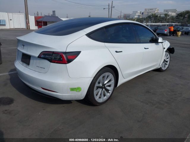 Photo 3 VIN: 5YJ3E1EB5NF171625 - TESLA MODEL 3 