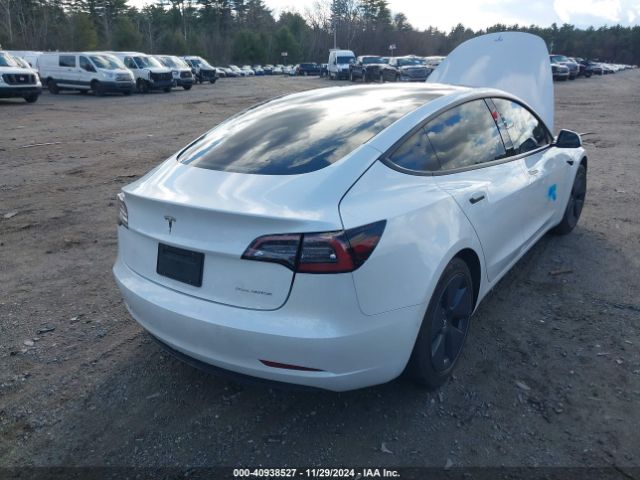 Photo 3 VIN: 5YJ3E1EB5NF180597 - TESLA MODEL 3 