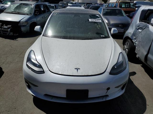 Photo 4 VIN: 5YJ3E1EB5NF184519 - TESLA MODEL 3 