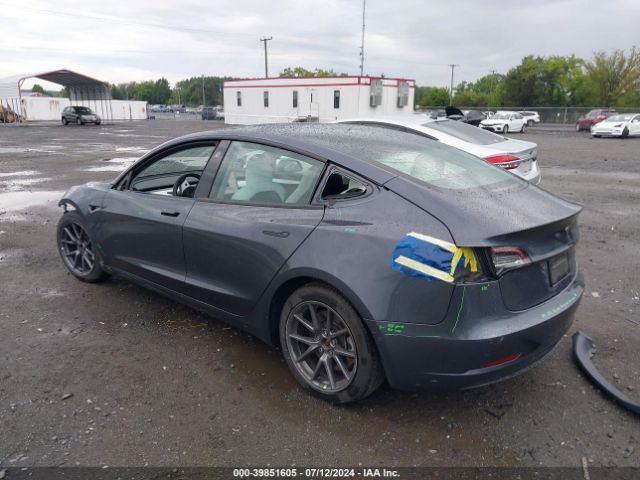 Photo 2 VIN: 5YJ3E1EB5NF184584 - TESLA MODEL 3 