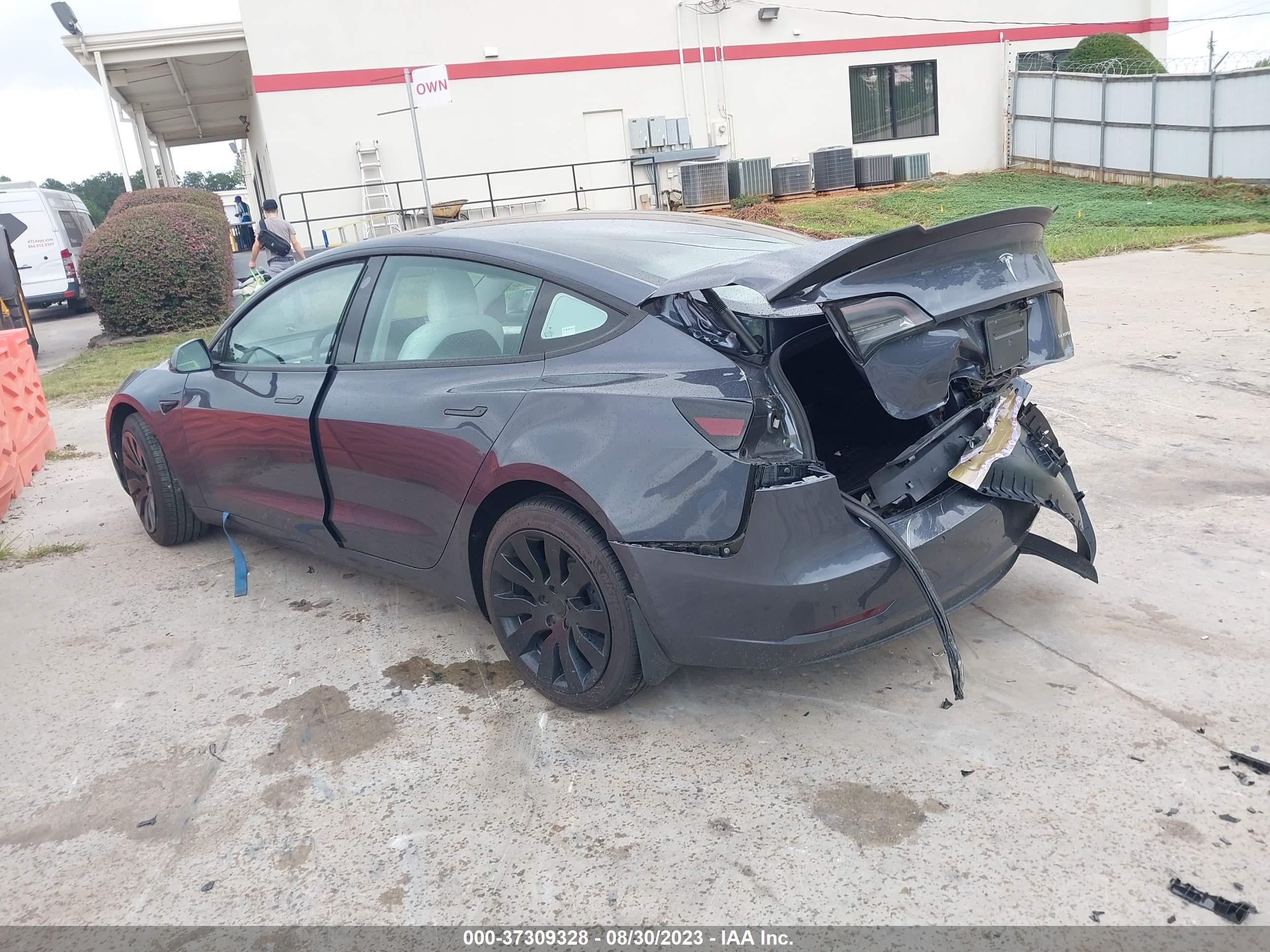 Photo 2 VIN: 5YJ3E1EB5NF200928 - TESLA MODEL 3 