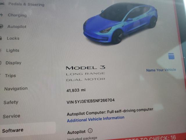 Photo 8 VIN: 5YJ3E1EB5NF266704 - TESLA MODEL 3 