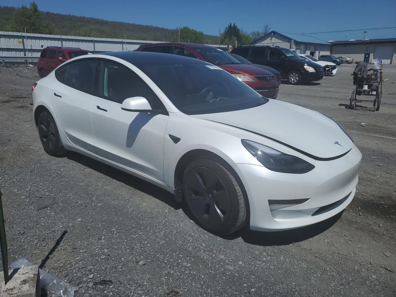 Photo 3 VIN: 5YJ3E1EB5NF276830 - TESLA MODEL 3 