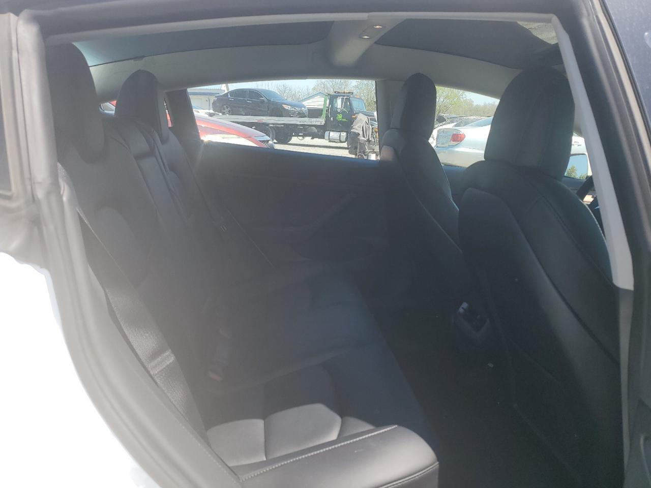 Photo 9 VIN: 5YJ3E1EB5NF276830 - TESLA MODEL 3 