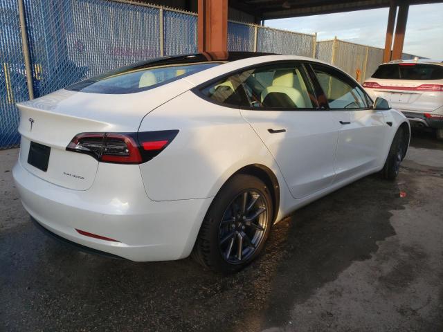 Photo 2 VIN: 5YJ3E1EB5NF343782 - TESLA MODEL 3 