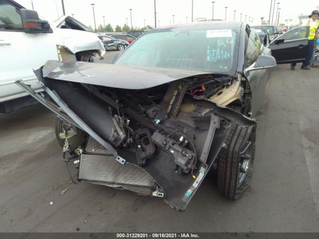 Photo 5 VIN: 5YJ3E1EB6JF066182 - TESLA MODEL 3 