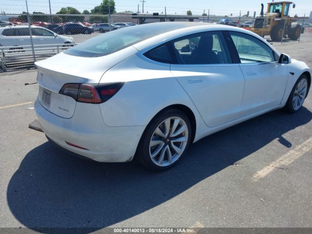 Photo 3 VIN: 5YJ3E1EB6JF067719 - TESLA MODEL 3 