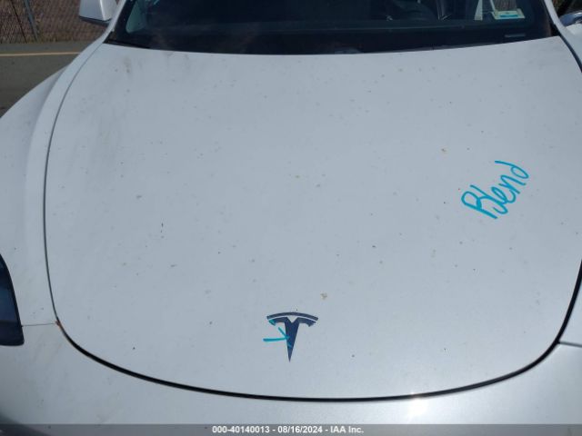 Photo 9 VIN: 5YJ3E1EB6JF067719 - TESLA MODEL 3 