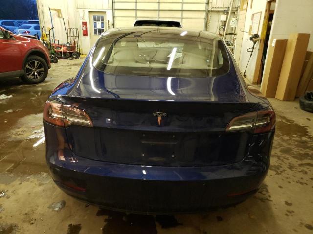 Photo 5 VIN: 5YJ3E1EB6JF080891 - TESLA MODEL 3 