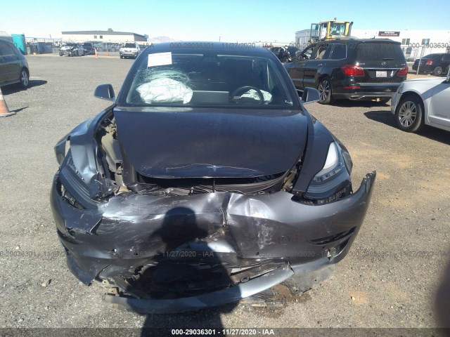 Photo 5 VIN: 5YJ3E1EB6JF087274 - TESLA MODEL 3 