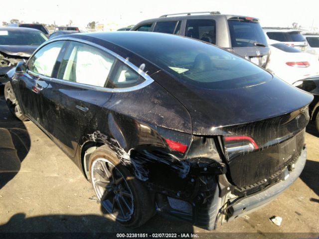 Photo 2 VIN: 5YJ3E1EB6JF090949 - TESLA MODEL 3 