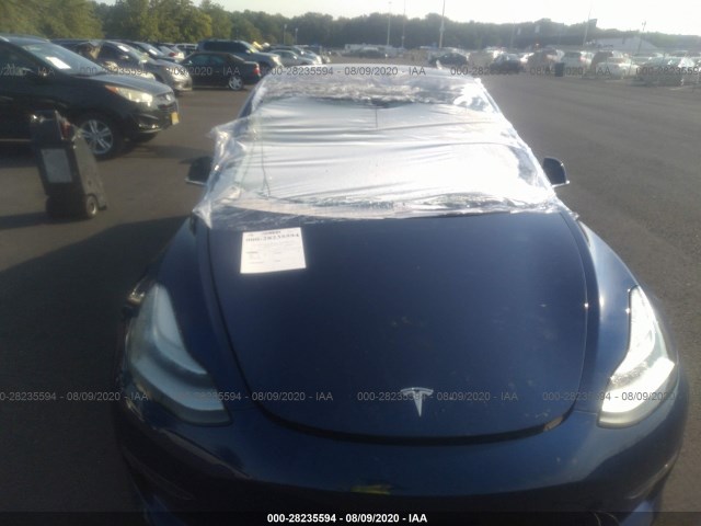 Photo 5 VIN: 5YJ3E1EB6JF097674 - TESLA MODEL 3 