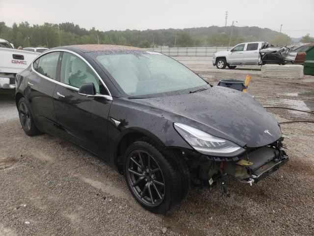 Photo 0 VIN: 5YJ3E1EB6JF099151 - TESLA MODEL 3 