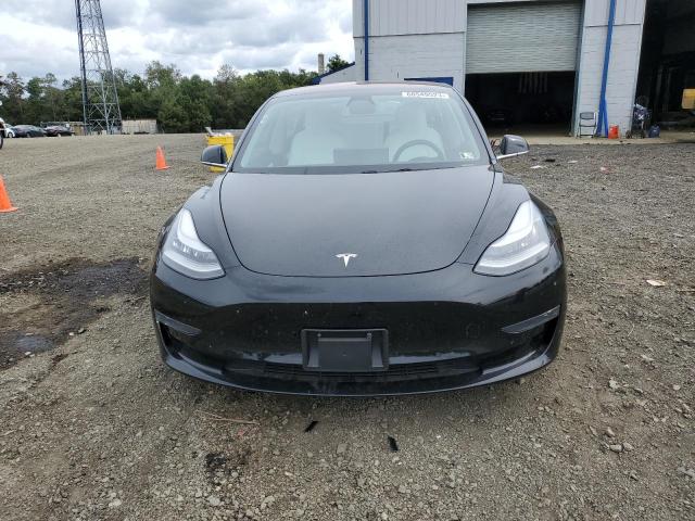 Photo 4 VIN: 5YJ3E1EB6JF100296 - TESLA MODEL 3 