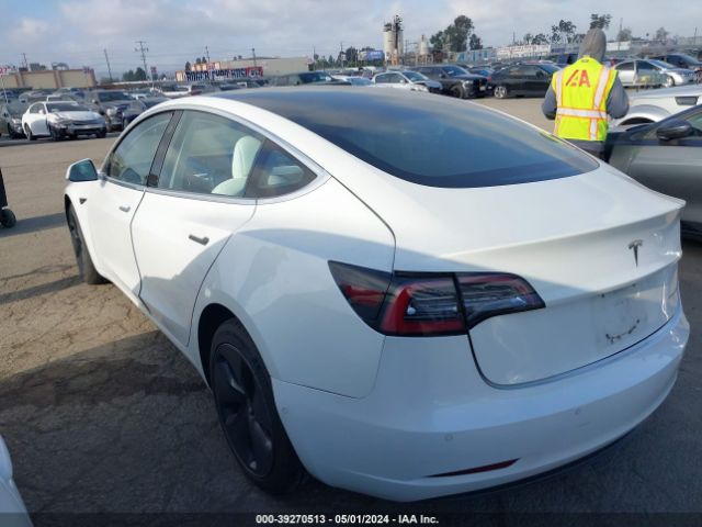 Photo 2 VIN: 5YJ3E1EB6JF112920 - TESLA MODEL 3 