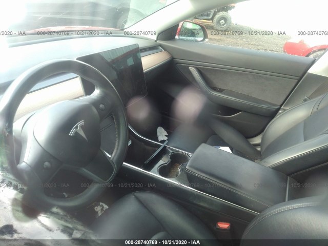 Photo 6 VIN: 5YJ3E1EB6JF115929 - TESLA MODEL 3 