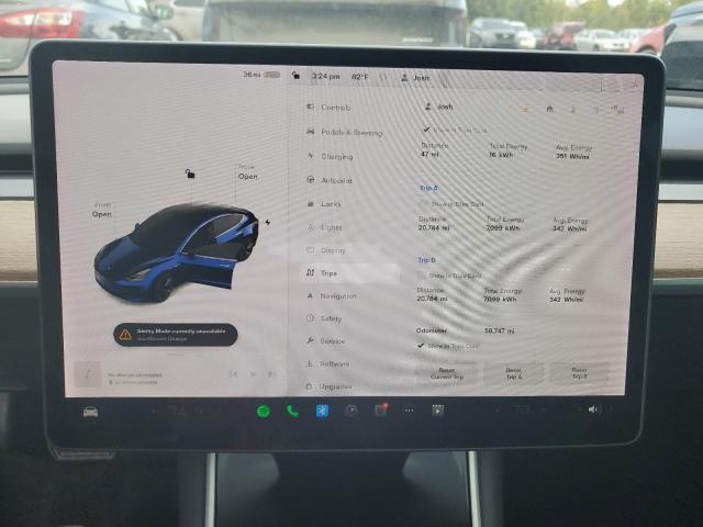 Photo 8 VIN: 5YJ3E1EB6JF120354 - TESLA MODEL 3 