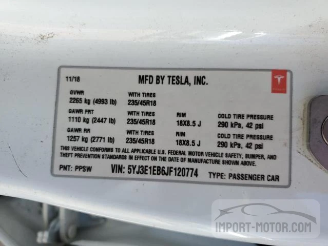 Photo 11 VIN: 5YJ3E1EB6JF120774 - TESLA MODEL 3 