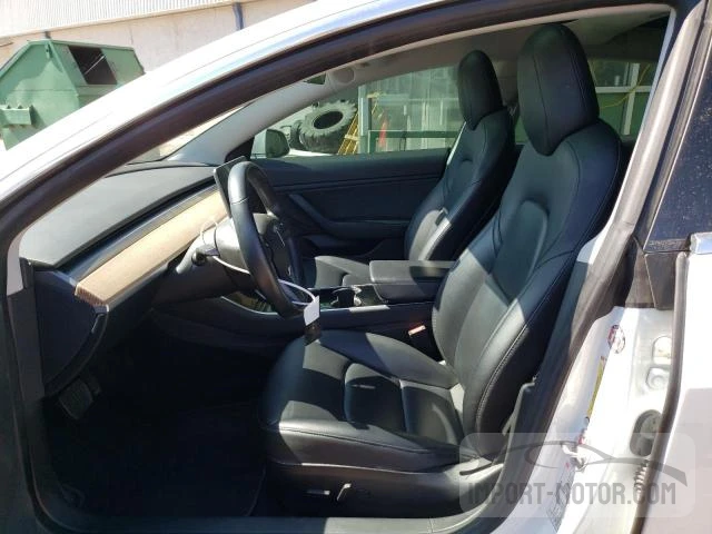 Photo 6 VIN: 5YJ3E1EB6JF120774 - TESLA MODEL 3 