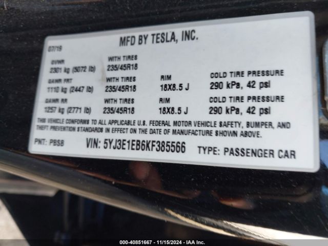 Photo 8 VIN: 5YJ3E1EB6KF385566 - TESLA MODEL 3 