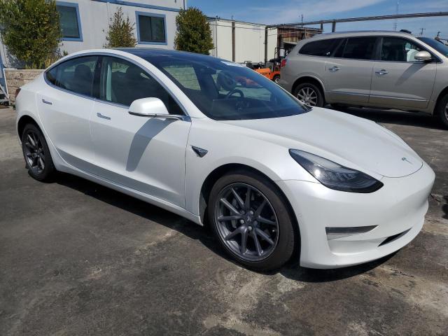 Photo 3 VIN: 5YJ3E1EB6KF388242 - TESLA MODEL 3 