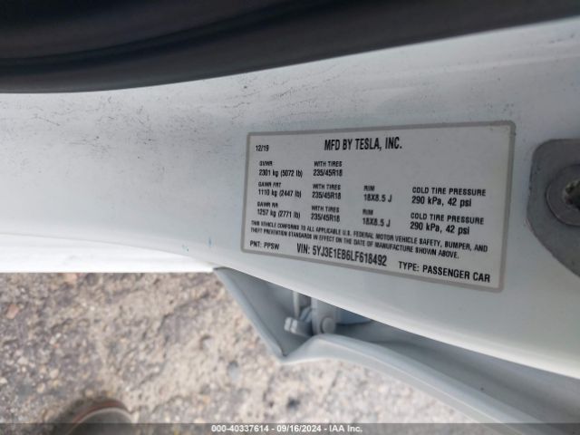 Photo 8 VIN: 5YJ3E1EB6LF618492 - TESLA MODEL 3 