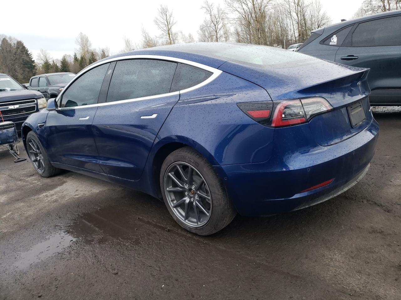 Photo 2 VIN: 5YJ3E1EB6LF621988 - TESLA MODEL 3 