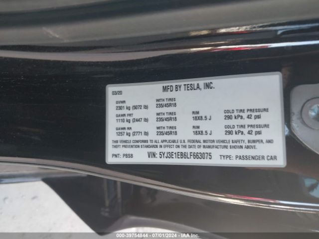 Photo 8 VIN: 5YJ3E1EB6LF663075 - TESLA MODEL 3 