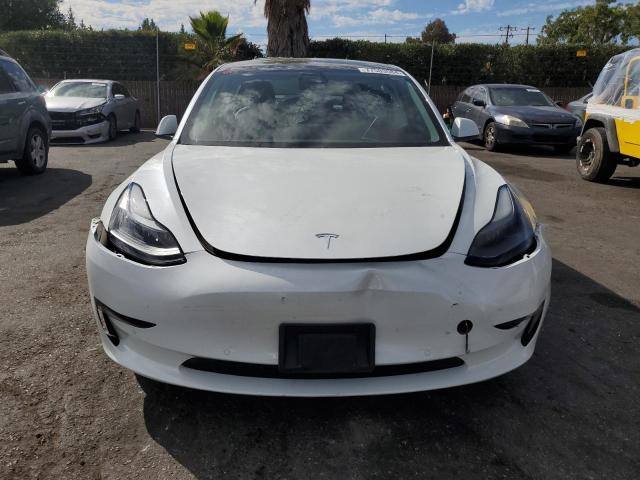 Photo 4 VIN: 5YJ3E1EB6MF013065 - TESLA MODEL 3 