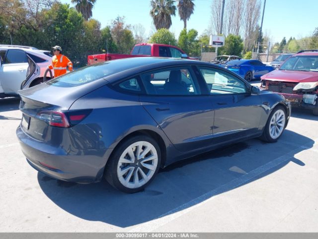 Photo 3 VIN: 5YJ3E1EB6MF028892 - TESLA MODEL 3 