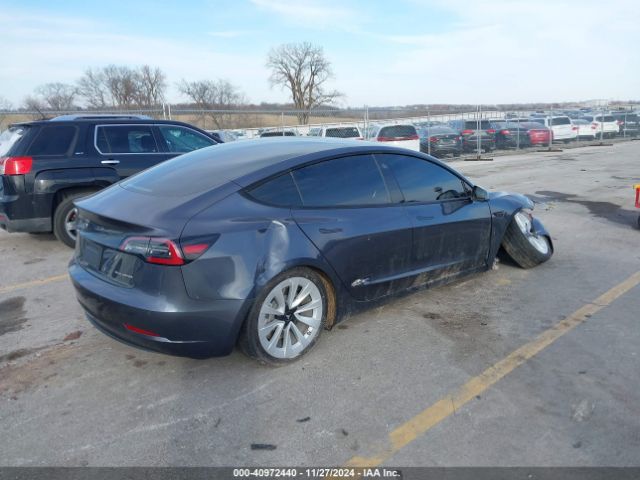 Photo 3 VIN: 5YJ3E1EB6MF049385 - TESLA MODEL 3 