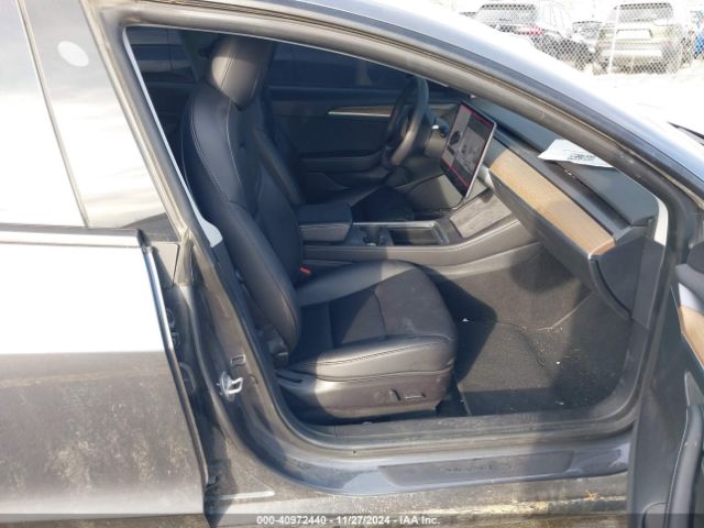 Photo 4 VIN: 5YJ3E1EB6MF049385 - TESLA MODEL 3 