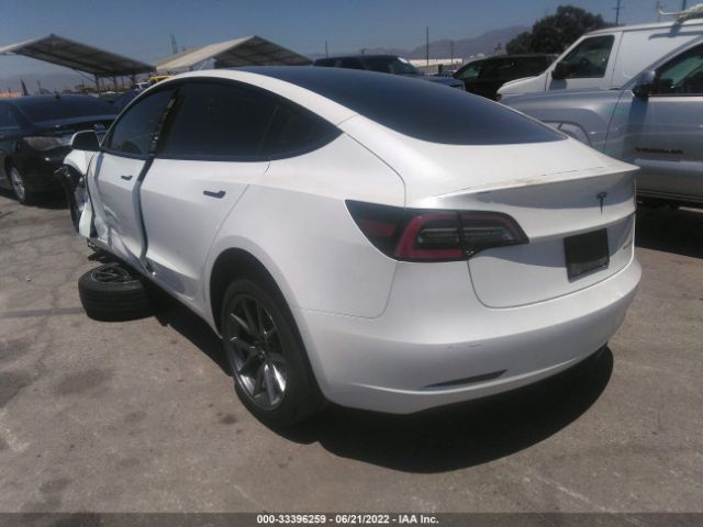 Photo 2 VIN: 5YJ3E1EB6MF938896 - TESLA MODEL 3 