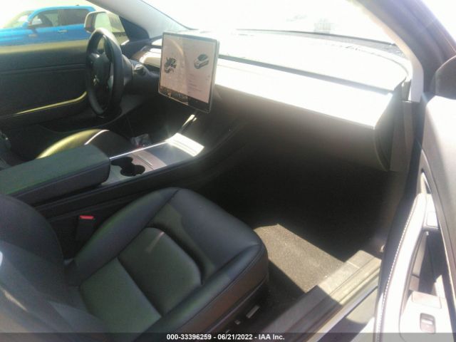 Photo 4 VIN: 5YJ3E1EB6MF938896 - TESLA MODEL 3 