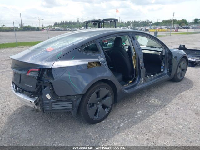 Photo 3 VIN: 5YJ3E1EB6MF965502 - TESLA MODEL 3 