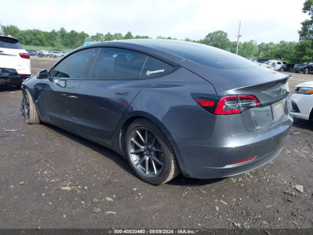 Photo 2 VIN: 5YJ3E1EB6MF974099 - TESLA MODEL 3 