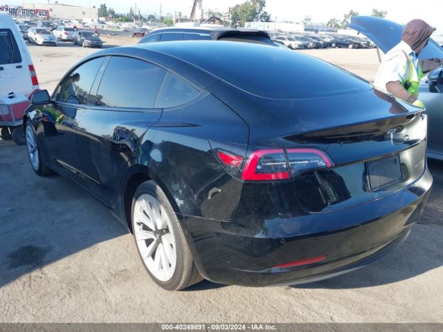 Photo 2 VIN: 5YJ3E1EB6NF130839 - TESLA MODEL 3 