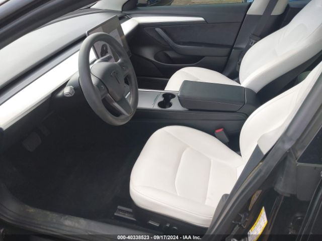 Photo 4 VIN: 5YJ3E1EB6NF138939 - TESLA MODEL 3 