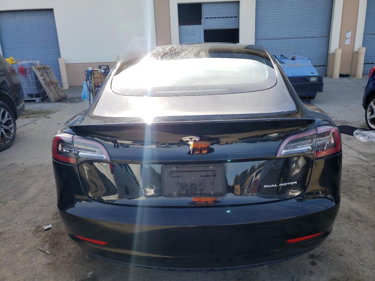 Photo 5 VIN: 5YJ3E1EB6NF143039 - TESLA MODEL 3 