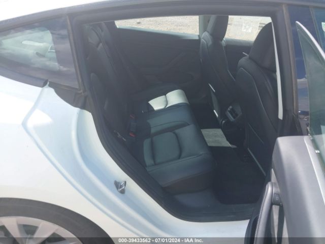 Photo 7 VIN: 5YJ3E1EB6NF212053 - TESLA MODEL 3 