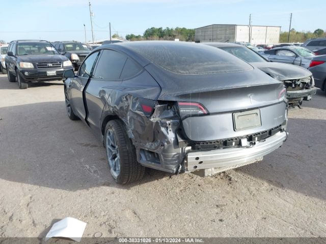 Photo 2 VIN: 5YJ3E1EB6NF240502 - TESLA MODEL 3 