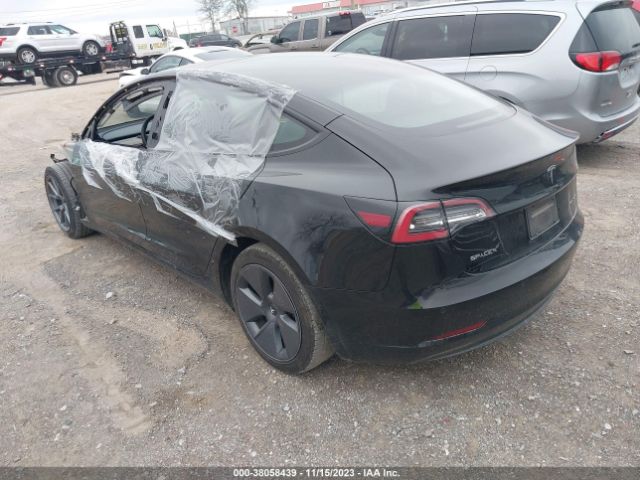 Photo 2 VIN: 5YJ3E1EB6NF262354 - TESLA MODEL 3 