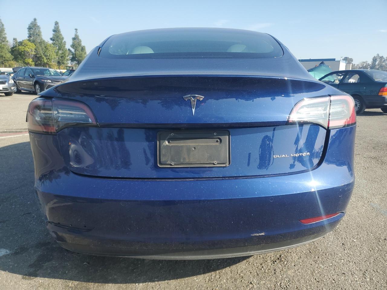 Photo 5 VIN: 5YJ3E1EB6NF295497 - TESLA MODEL 3 