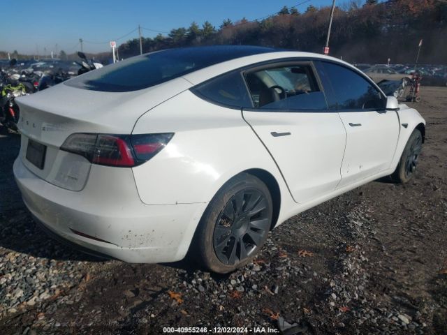 Photo 3 VIN: 5YJ3E1EB6NF333309 - TESLA MODEL 3 