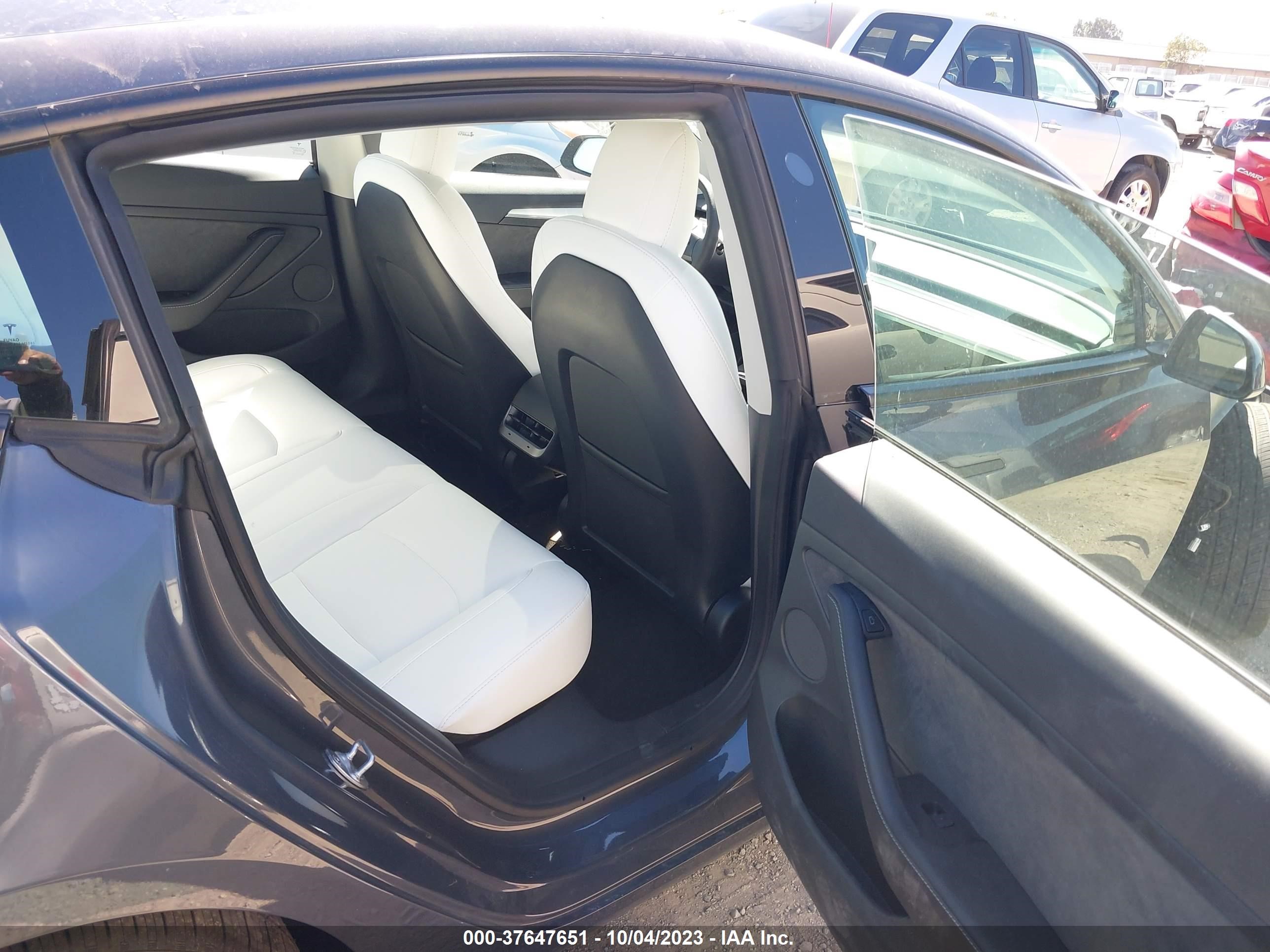 Photo 7 VIN: 5YJ3E1EB6NF347498 - TESLA MODEL 3 