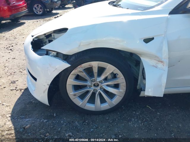 Photo 5 VIN: 5YJ3E1EB6PF388586 - TESLA MODEL 3 