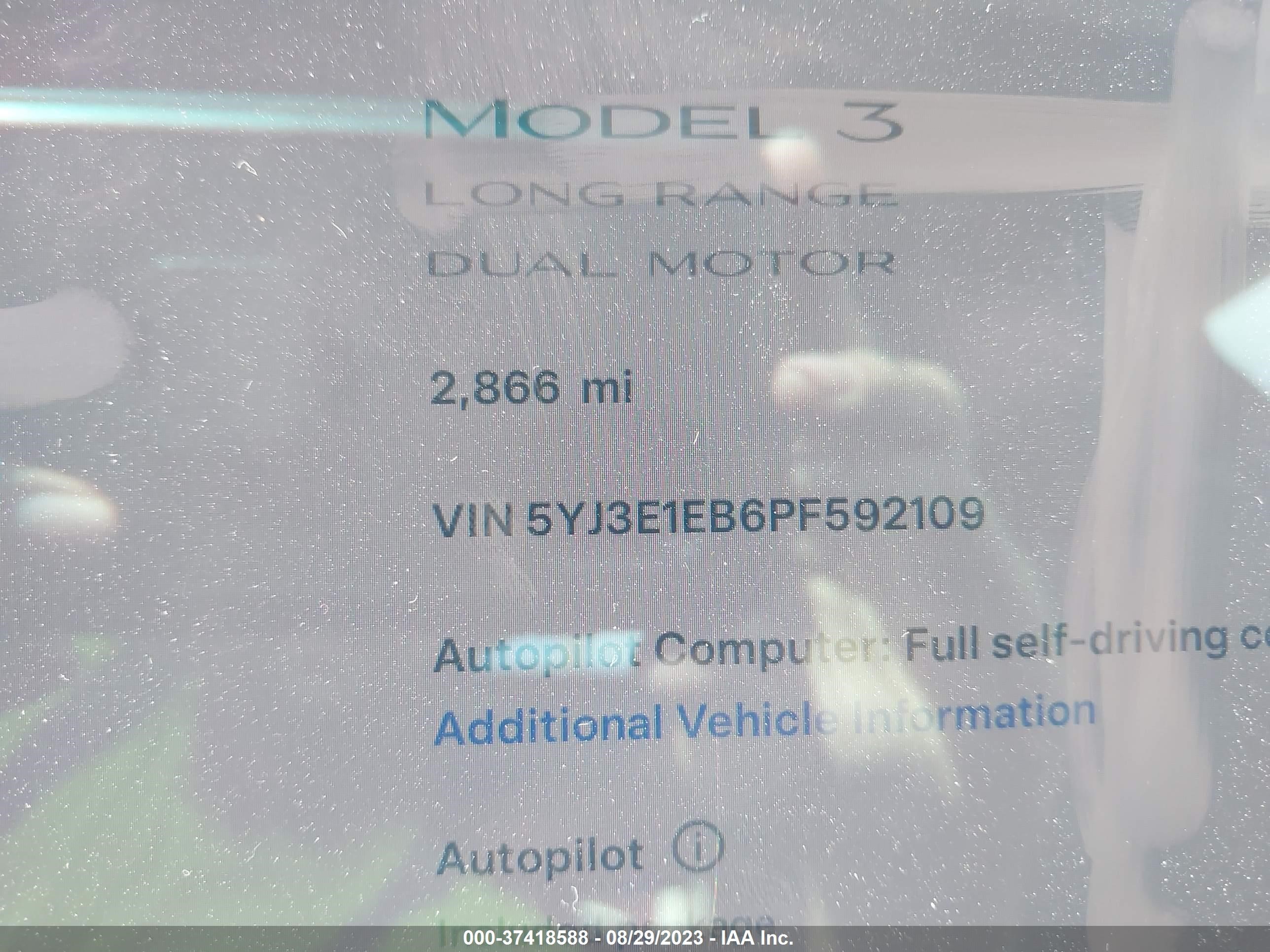 Photo 14 VIN: 5YJ3E1EB6PF592109 - TESLA MODEL 3 