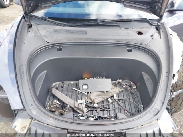 Photo 9 VIN: 5YJ3E1EB6PF595513 - TESLA MODEL 3 