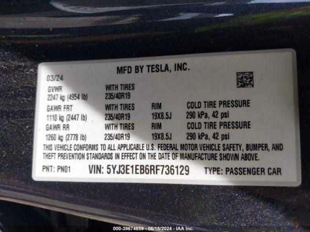 Photo 8 VIN: 5YJ3E1EB6RF736129 - TESLA MODEL 3 